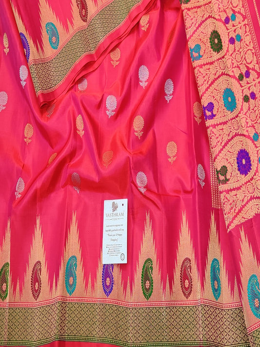 Rani Pink Colour Gadwal Silk Saree With Zari Motif