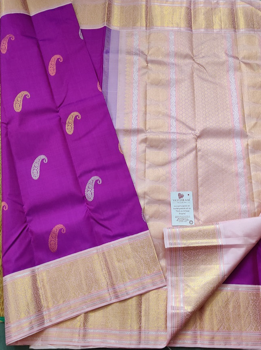 Magenta Colour Kanchivaram Silk Saree With Zari Motif