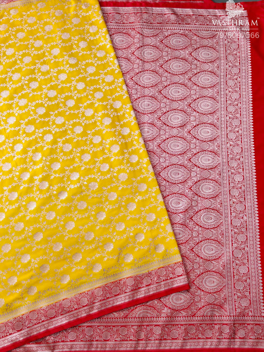 Yellow Colour Semi Banarasi Saree With Zari Motif All Over Code : VB0526