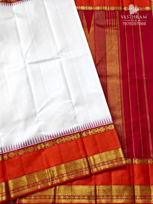 White Colour Kanchivaram Silk Saree With Plain Body Code : KA0417
