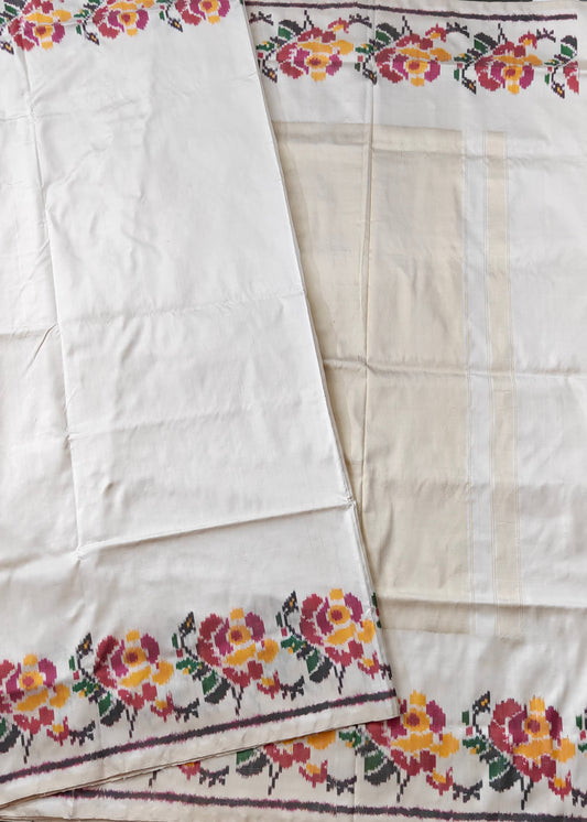 Off White Colour Ikkat Silk Saree With Plain Body Code : IK0340