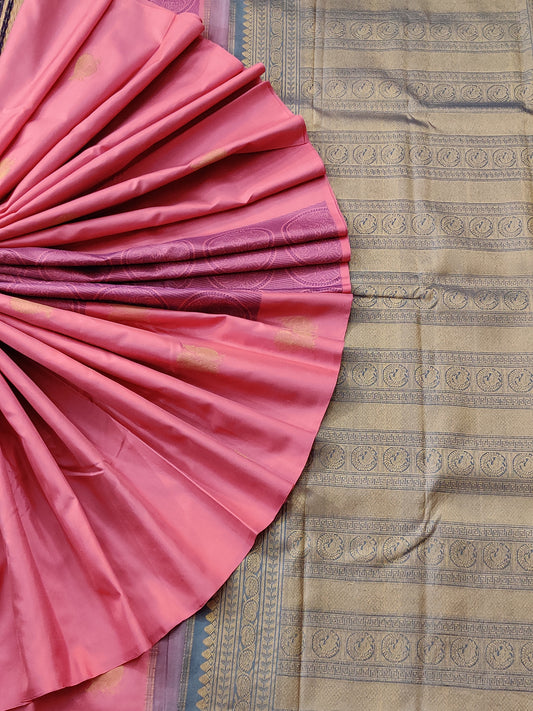 Onion Pink Colour Kanchivaram Silk Saree With Zari Motif