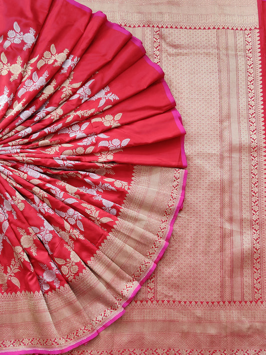 Red Colour Banarasi Saree With Zari Motif Code : VB0117