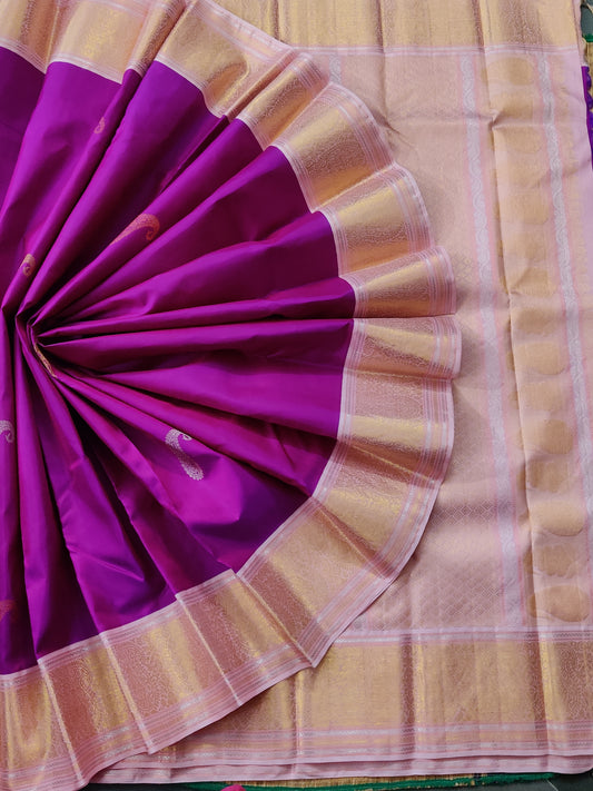 Magenta Colour Kanchivaram Silk Saree With Zari Motif
