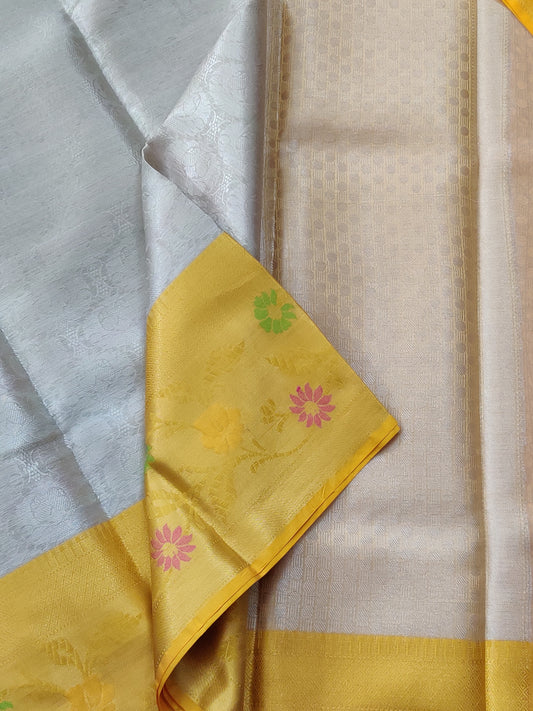 Semi Banarasi Code : S0921VB3512309