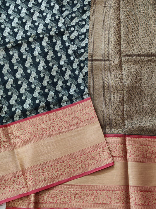 Semi Banarasi Code : J0121VB2752207