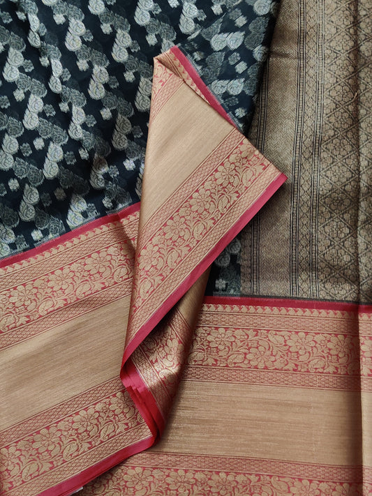 Semi Banarasi Code : J0121VB2752207