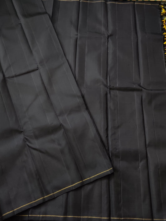 Black Colour Pure Silk Plain Kanchivaram Silk Saree