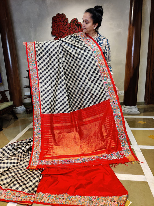 Cream Black Colour Ikkat Silk Saree With Ikkat Weaving All Over