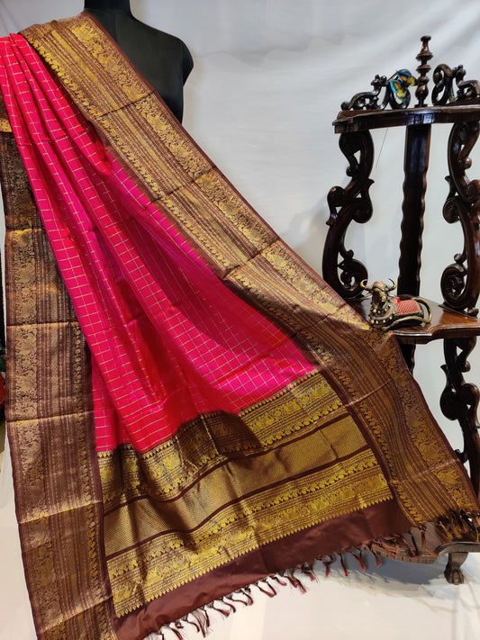 Pink Colour Twill Ikkat Dupatta With Zari Checks Motif All Over