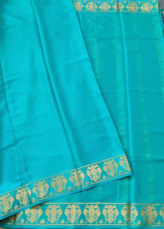 Magenta Colour Mysore Crepe Silk Saree With Plain Body Code : KA0182