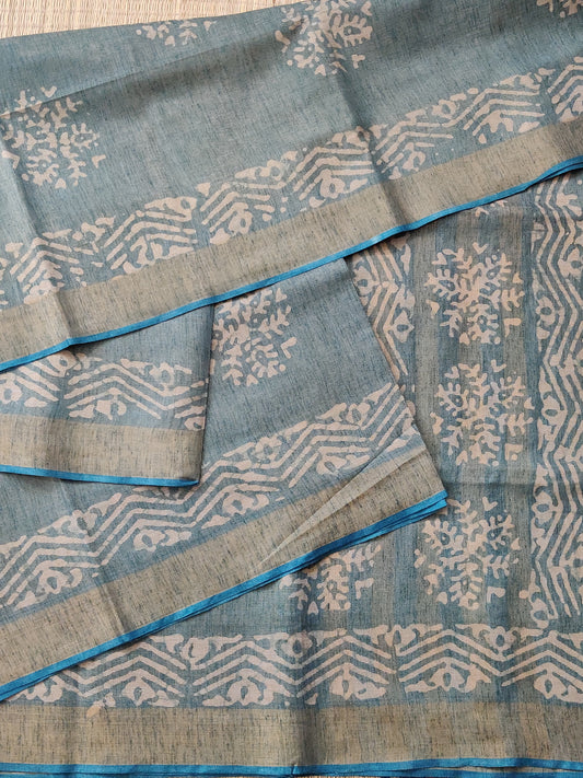 Grey Colour Semi Banarasi Saree With Batik Print All Over Code : VB0346