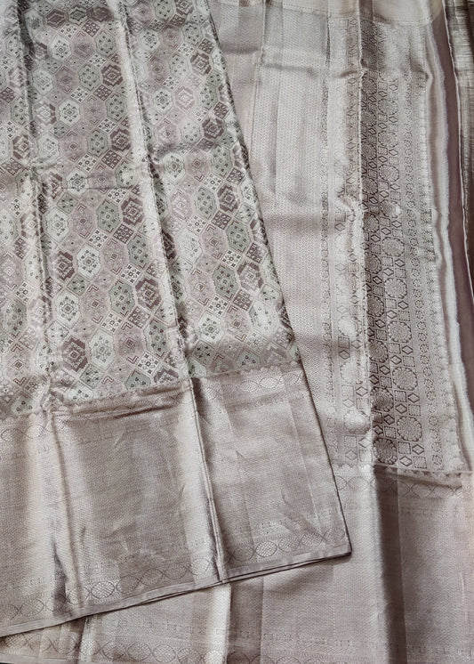 Grey Colour Kanchivaram Silk Saree With Thread Woven Motif Body Code : KA0310