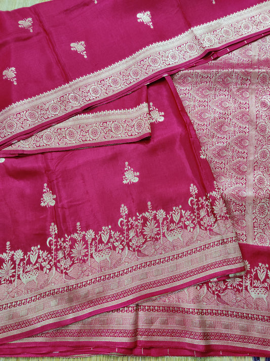 Reddish Pink Colour Semi Mashru Saree With Floral Zari Motif All Over Code : VB0389