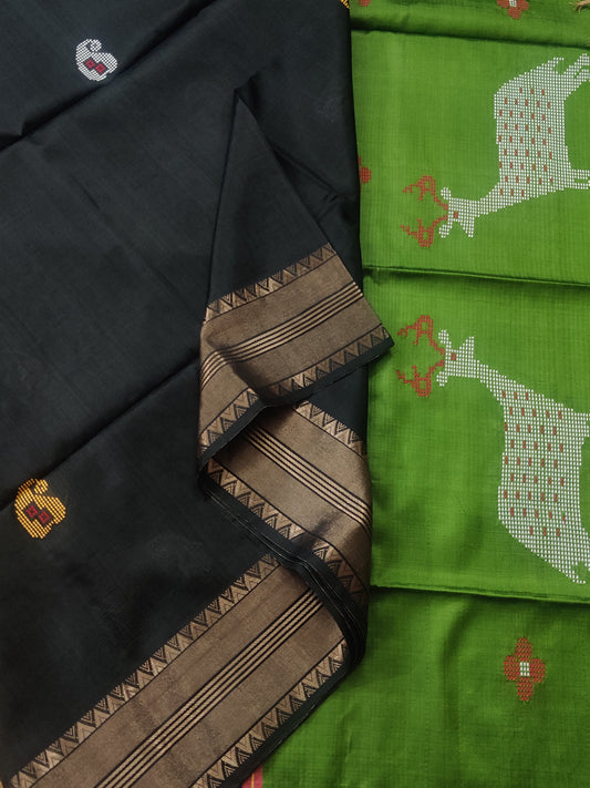 Black Colour Bishnupuri Silk Saree With Thread Woven Motif All Over Code : VB0408