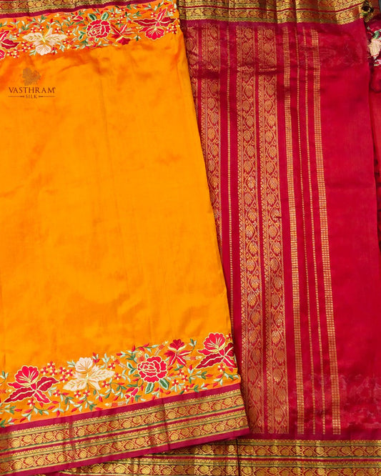 Orange Colour Silk Cotton Saree With Plain Body