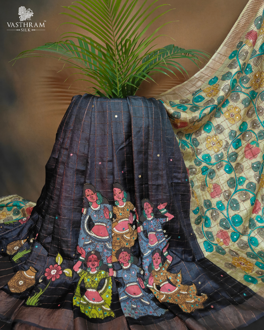 Black Colour Tussar Silk Saree With Zari Checks & Zero Mirror Work All Over Code : KT037
