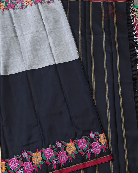 Black & Grey Colour Pure Zari Half/Half Kanchivaram Silk Saree With Plain Body Code : KA510