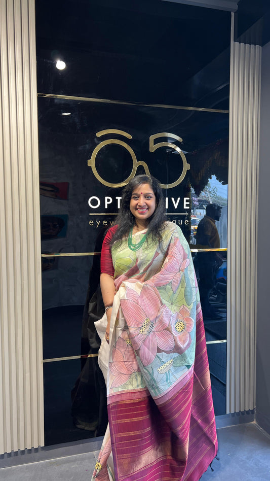 Look no further than our gorgeous Divya Ji-- Hers Divya's Look