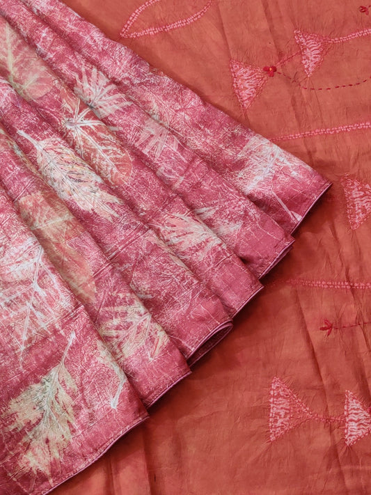 Red Colour Pure Silk Saree With Natural Eco Print All Over Code : KA0338