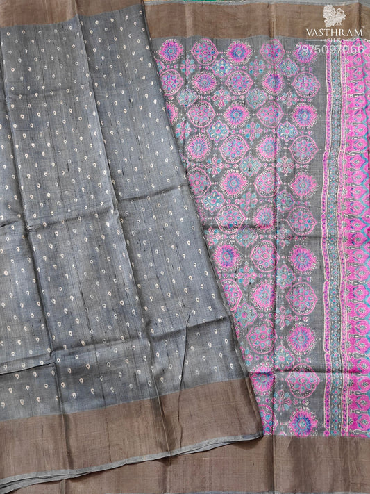Grey Colour Tussar Silk Saree With Digital Print All Over Code : KT021