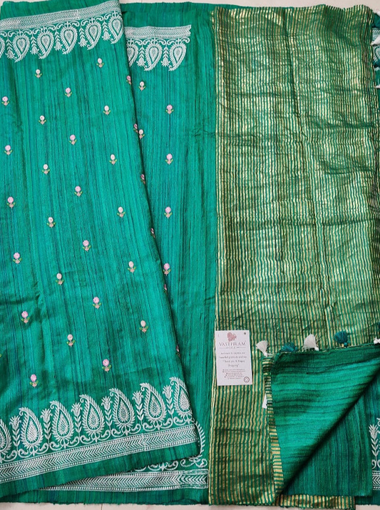 Rama Green Colour Geecha Tussar Silk Saree With Embroidery