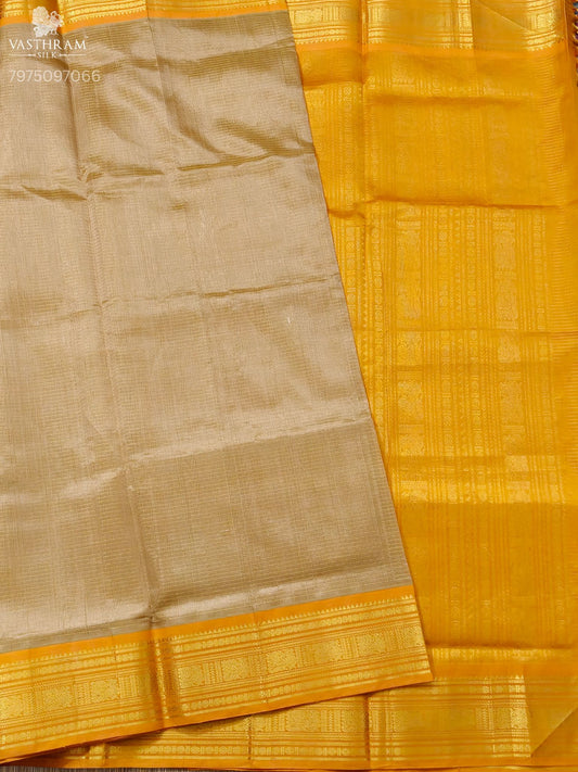 Dark Gold Colour Silk Cotton Saree With Vaira Oosi Checks All Over Code : SC046
