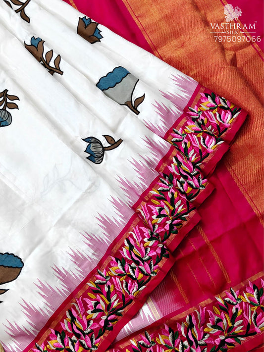 Off White Colour Kanchivaram Silk Saree With Kalamkari Applique Work All Over Code