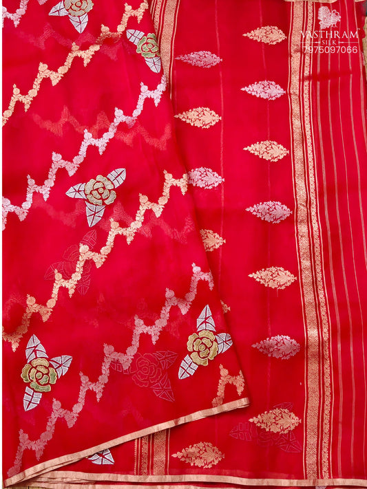 Red Colour Banarasi Organza Saree With Silver & Gold Zari & Floral Applique Work All Over Code : VB0486