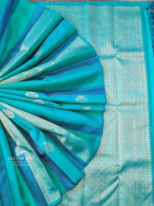 Turquoise Blue Colour Borderless Kanchivaram Silk Saree With Silver Zari Butta & Thread Woven Strips Body Code : KA0403
