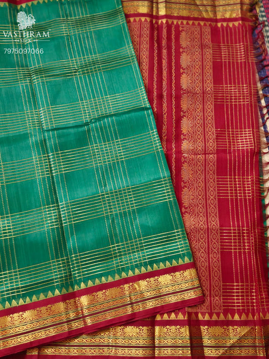 Green Colour Silk Cotton Saree With Zari Checks All Over Code : SC040