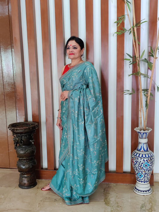 "Feeling confident and stunning "- Latha Ganesan Looks