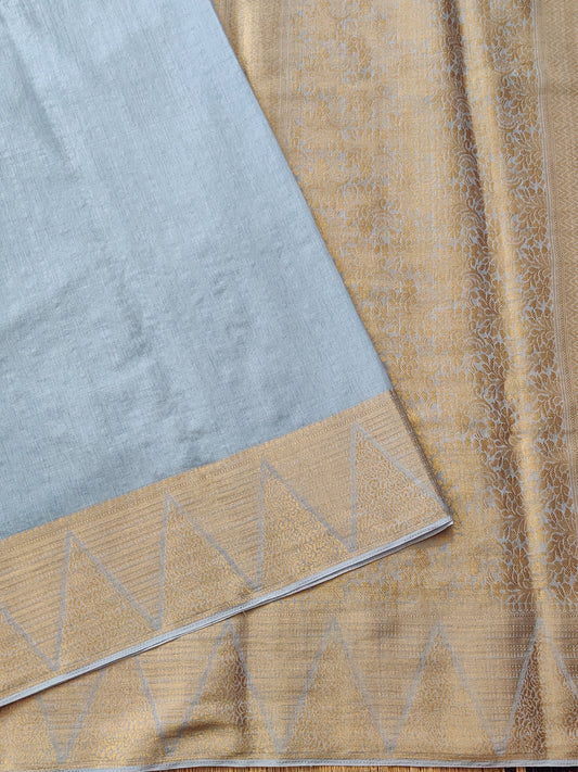 Linen Saree Code : J0622IK252303