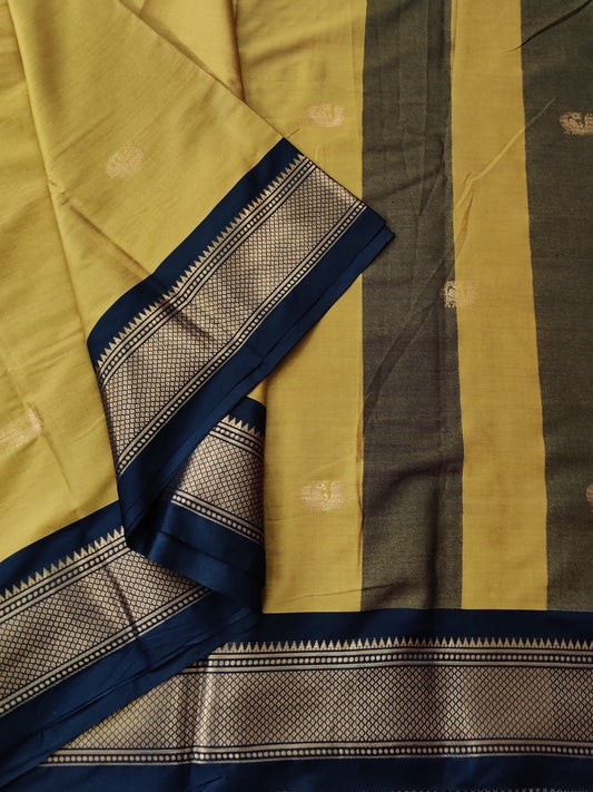 Semi Banarasi Code : S0924VB5252602