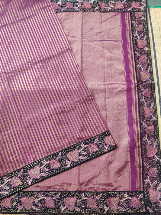 Magenta Colour Maheshwari Silk Saree With Zari Stripes