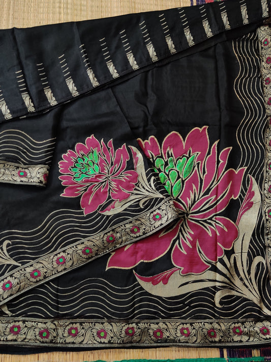 Black Colour Dola Silk Saree With Floral Motif