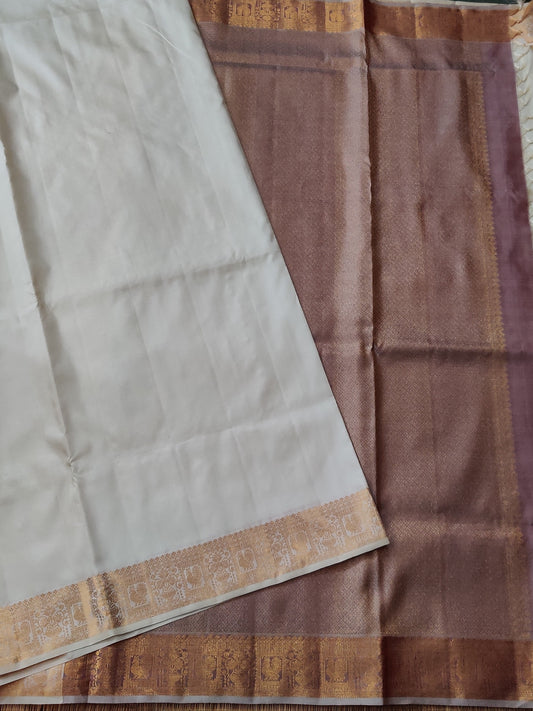 Cream Colour Kanchivaram Silk Saree With Plain Body