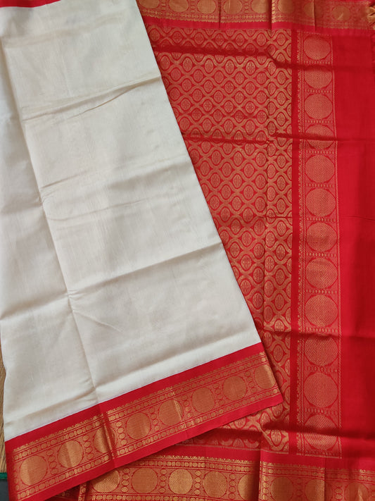 Off White Colour Silk Cotton Saree With Plain Body