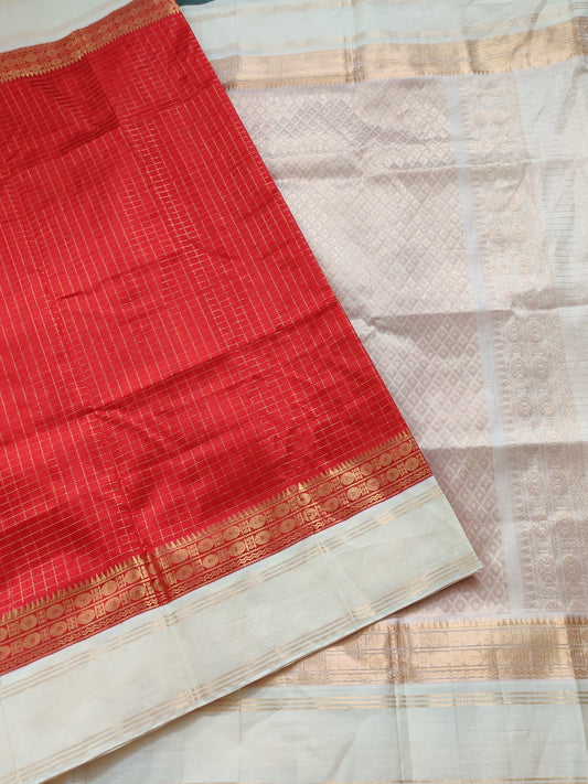 Red Colour Silk Cotton Saree With Checks All Over Code : SC019