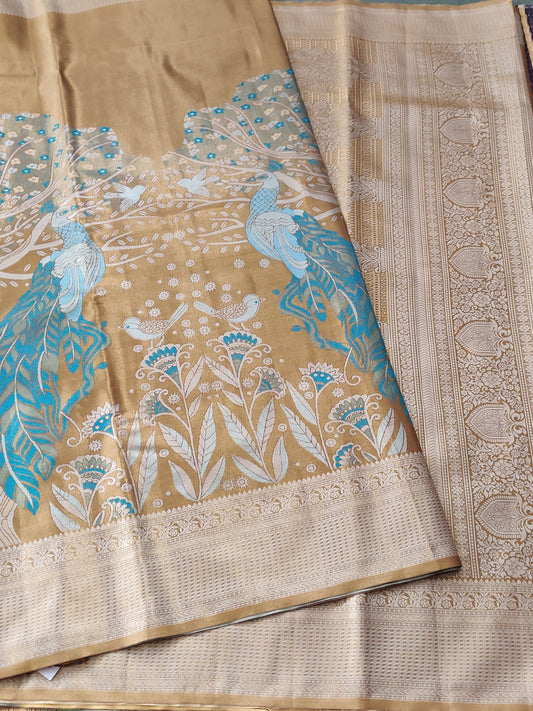 Dark Gold Colour Semi Kanchi Silk Saree With Peacock Thread Woven Motif Body Code : VB0121