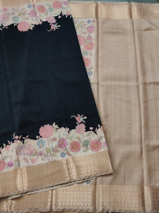 Black colour semi banarasi saree with plain body Code : VB0153