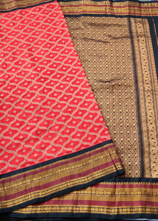 Magenta Colour Georgette & Gadwal Fusion Saree Code : VB0214