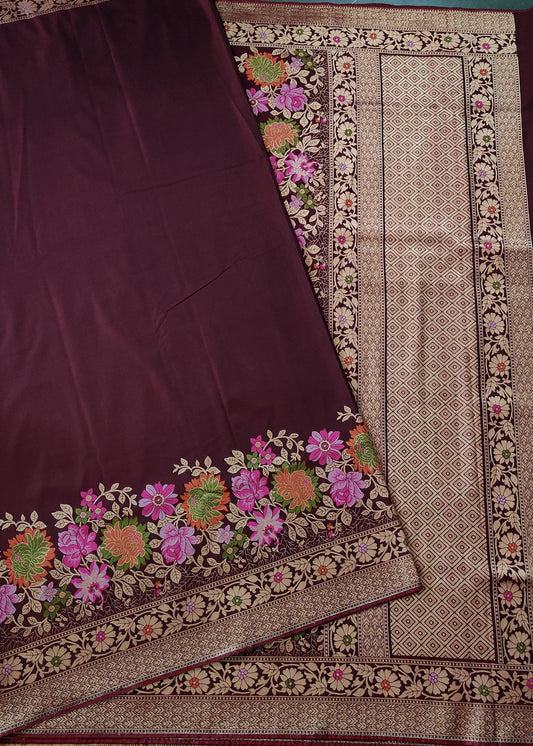 Maroon Colour Banarasi Silk Saree With Plain Body Code : VB0231