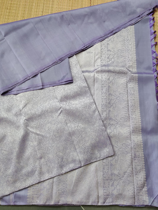 Lavender Colour Raising Kanchivaram Silk Saree Code : KA0156