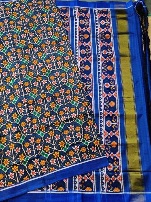 Grey Colour Double Ikkat Patan Patola Saree