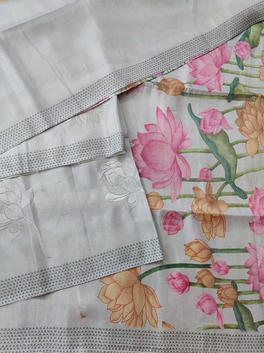 Grey Clour Semi Tissue Saree With Embroidery All Over Code : VB0265