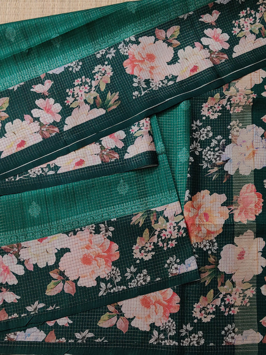 Green Colour Semi Banarasi Saree With Zari Motif All Over Code : VB0312