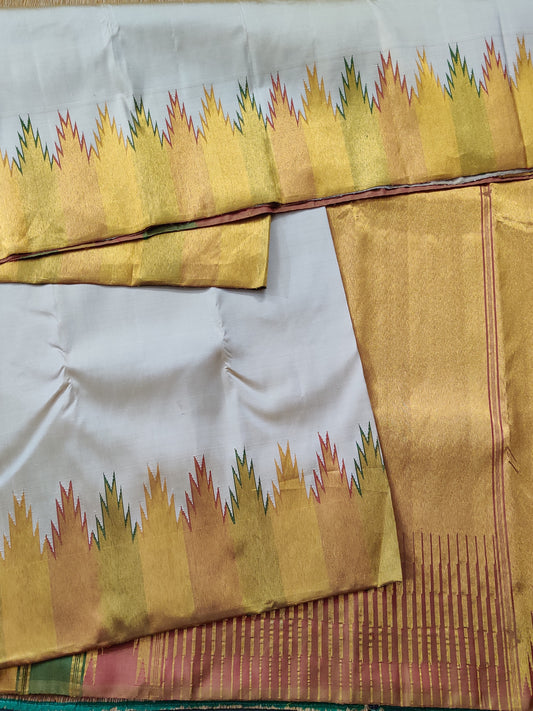 Cream Colour Kanchivaram Silk Saree With Plain Body Code : KA0319