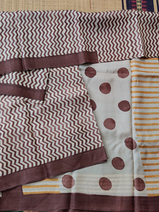 Brown Colour Tussar Silk Saree With Zig Zag Print All Over Code : VB0417