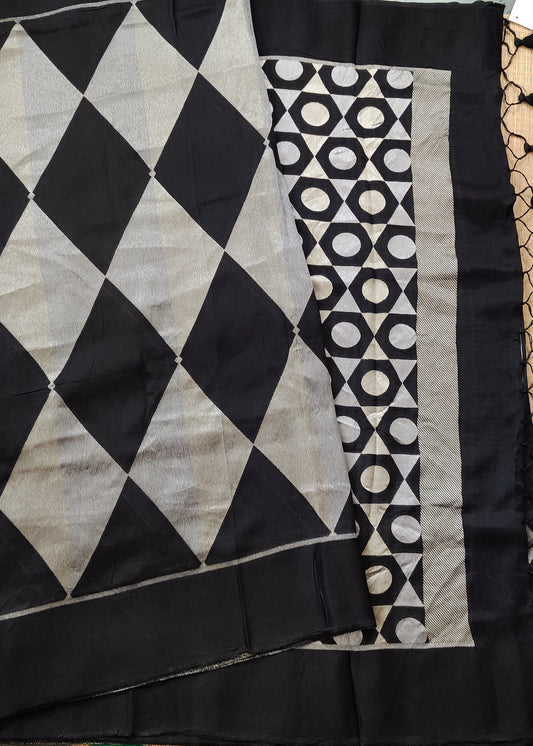 Black Colour Replica Banarasi Gerogette Saree With Silver Zari Motif All Over Code : VB0438